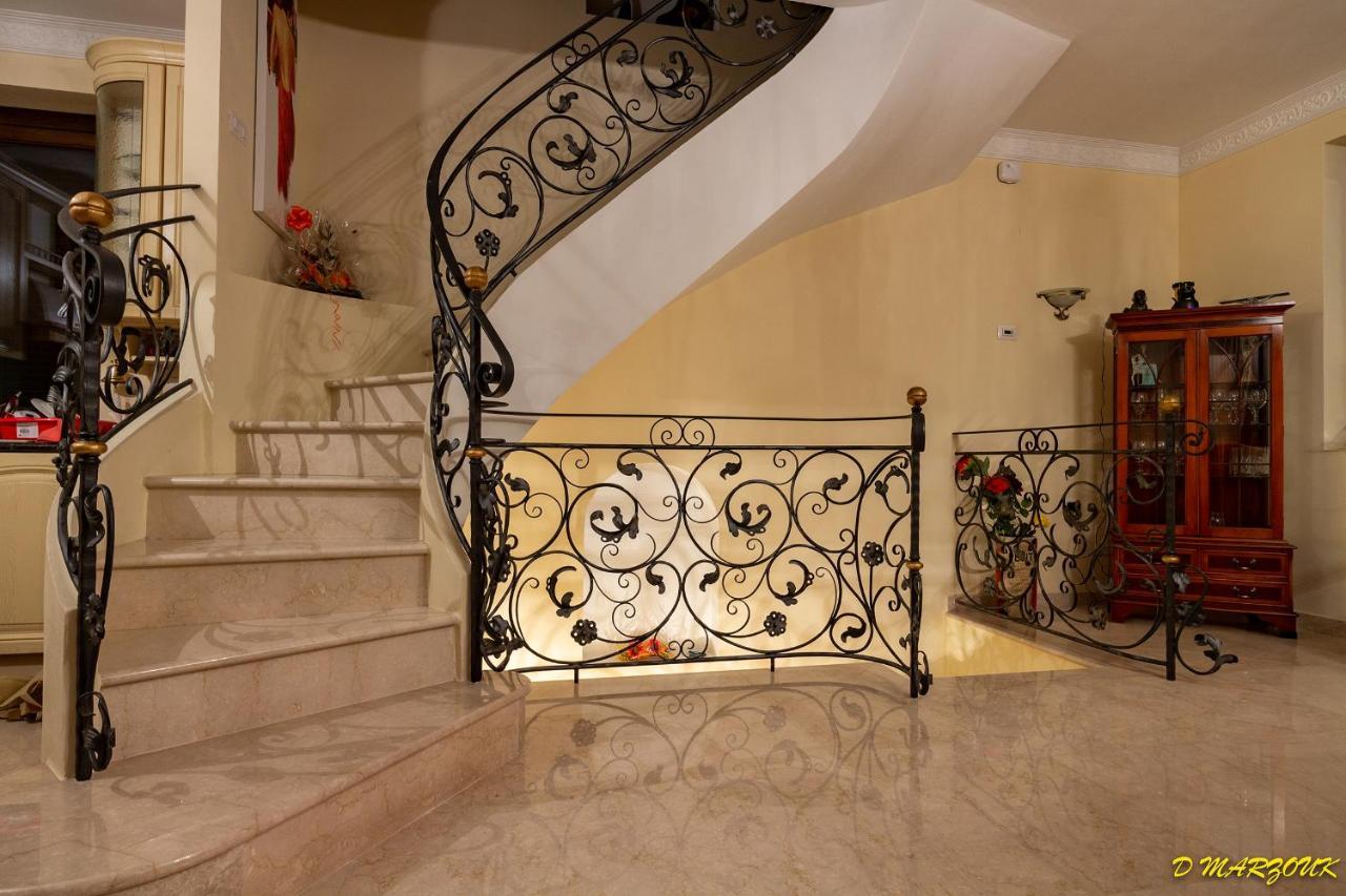 Le Petit Palais Villa Plesio Exterior foto